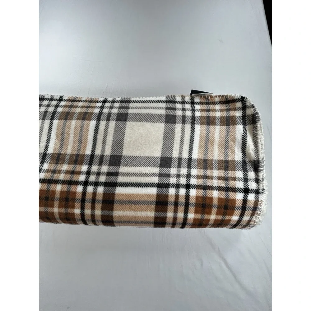 Montauk Autumn Plaid Polyester Flannel Blanket 48